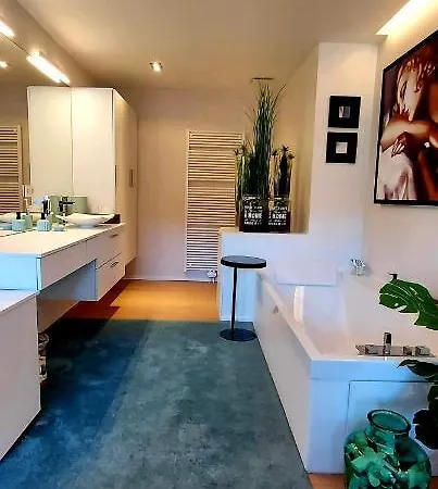 Starsinspa Apartment